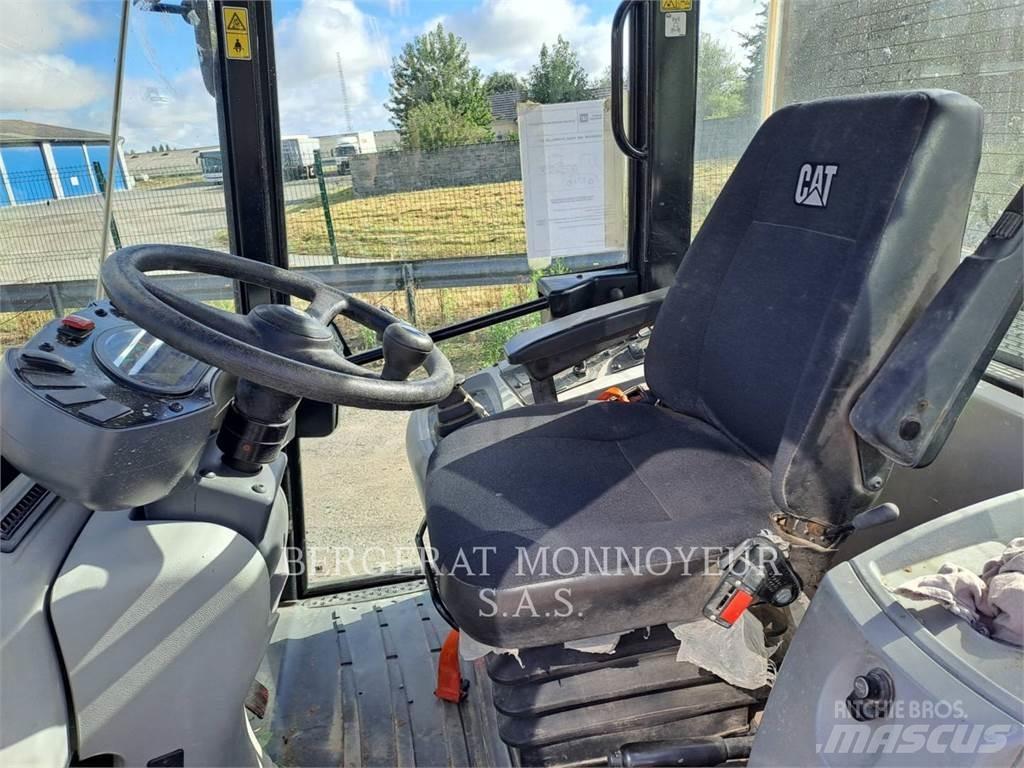 CAT 906M Hjullastere