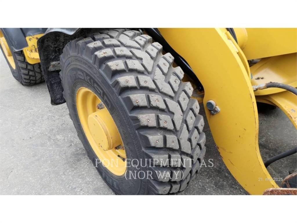 CAT 906M Hjullastere