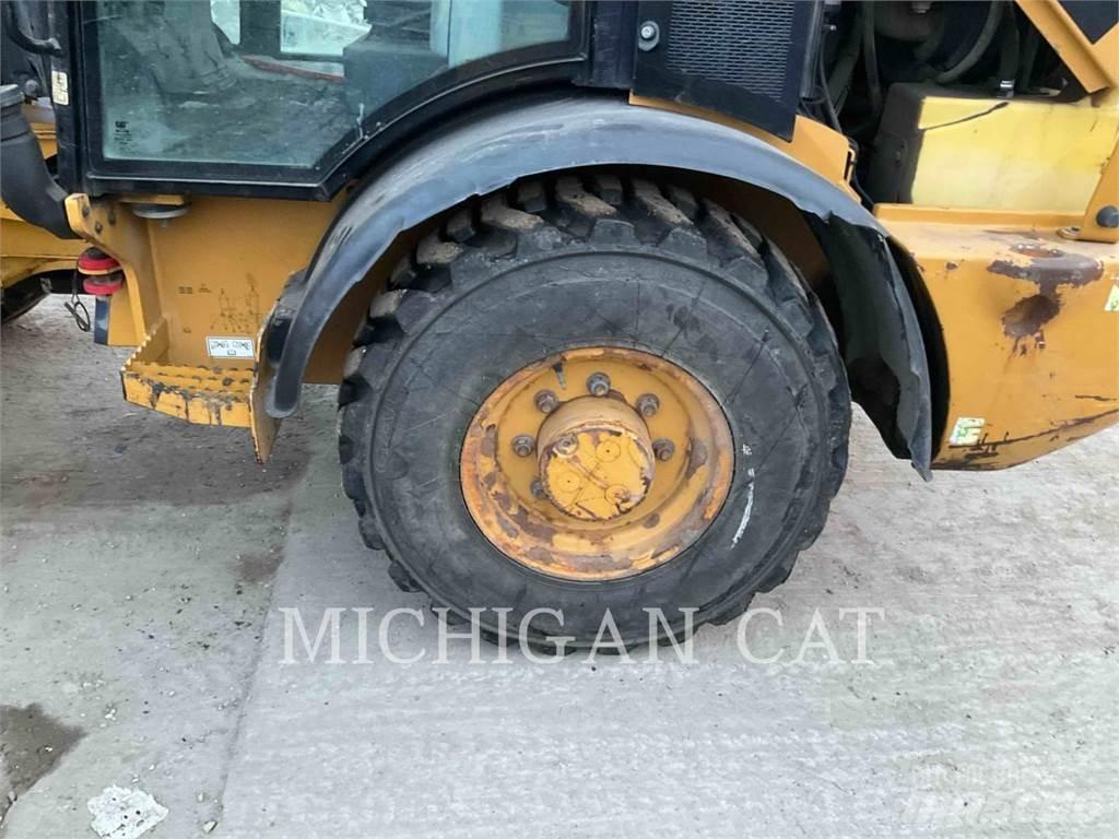 CAT 906M AR Hjullastere
