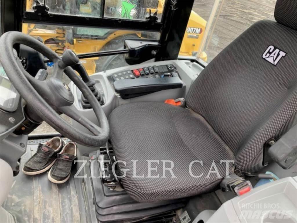 CAT 907M Hjullastere