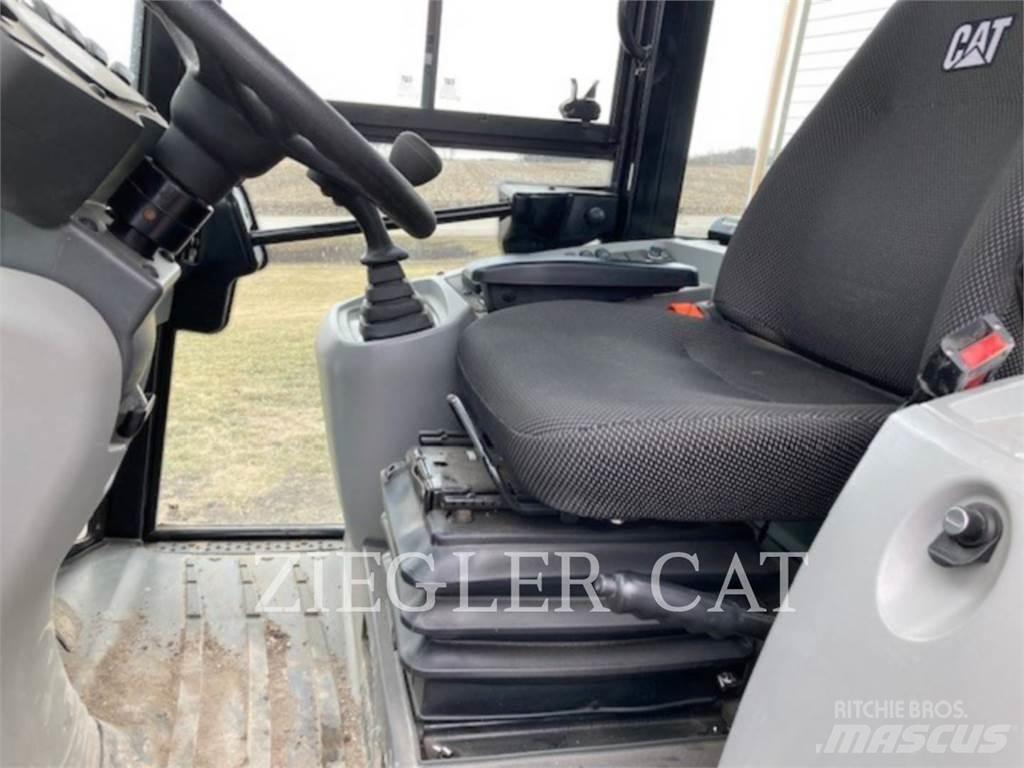 CAT 907M Hjullastere
