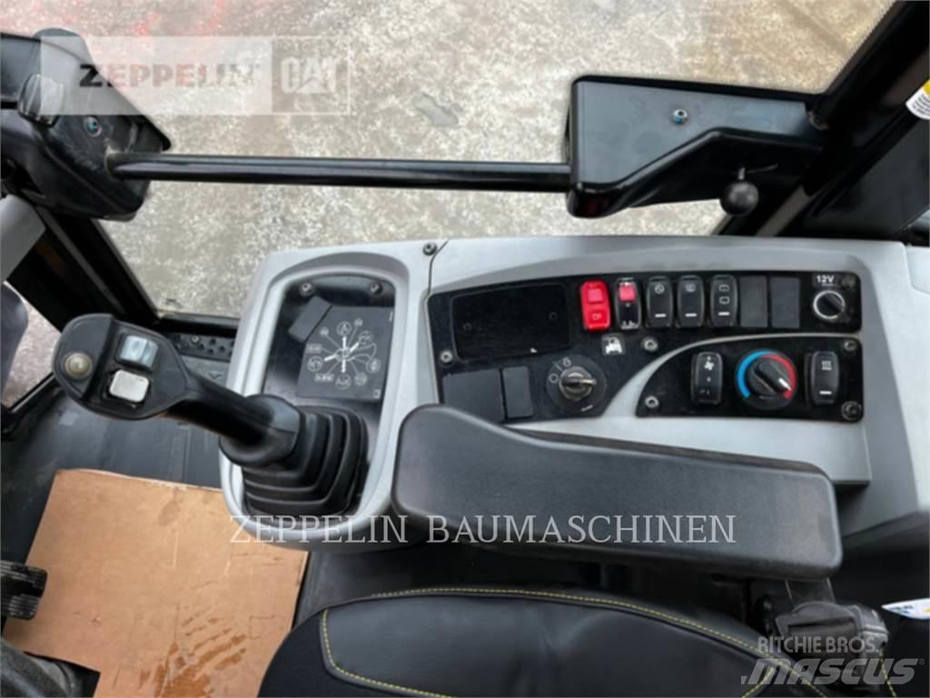 CAT 907M Hjullastere