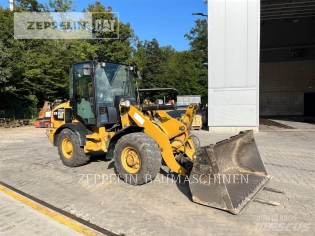 CAT 907M Hjullastere