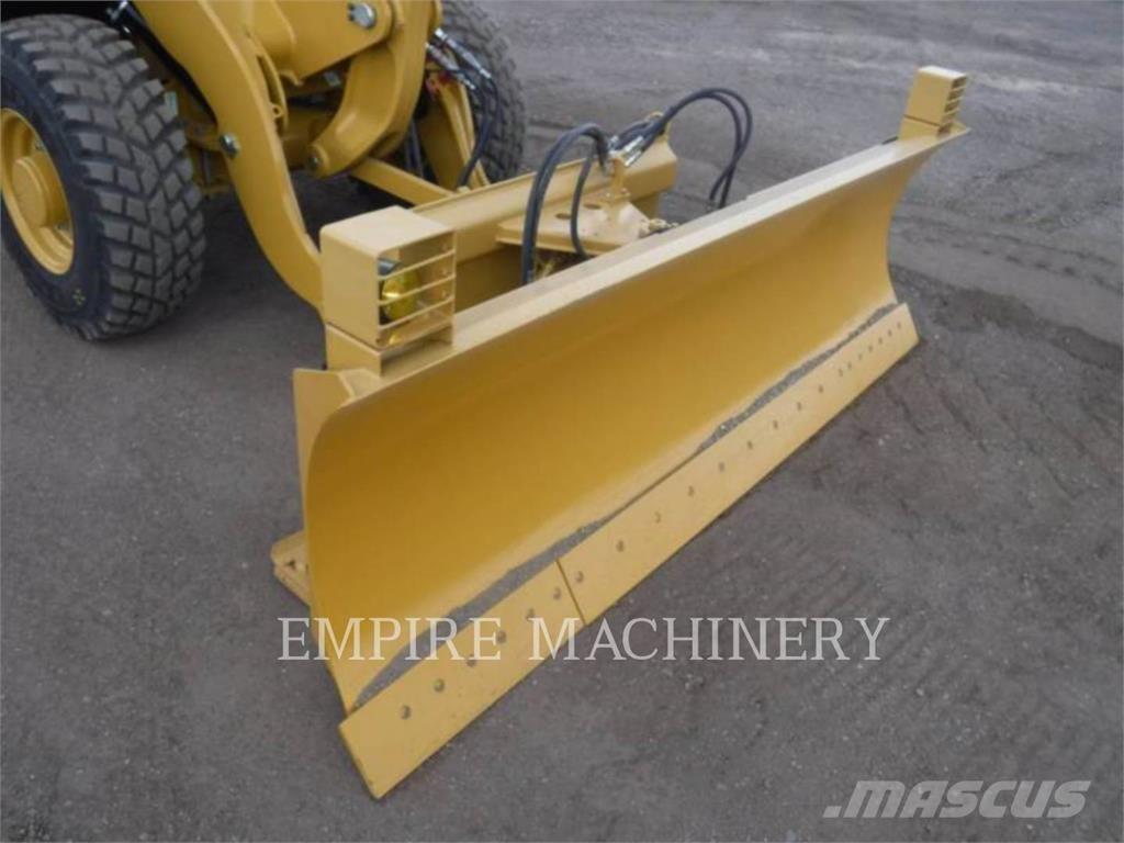 CAT 907M Hjullastere