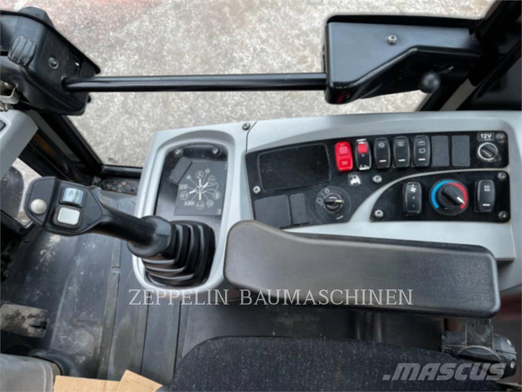 CAT 907M Hjullastere