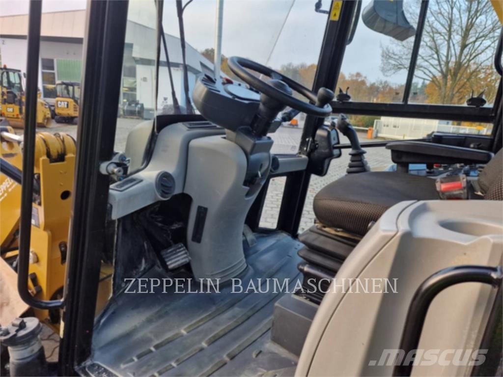 CAT 907M Hjullastere