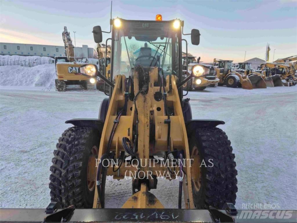 CAT 908M Hjullastere