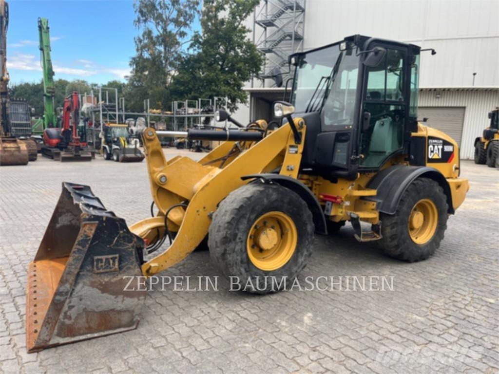 CAT 908M Hjullastere