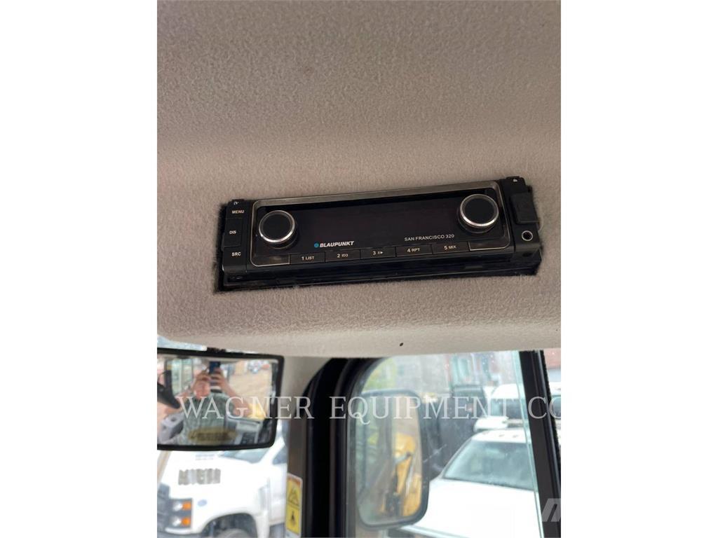 CAT 908M Hjullastere