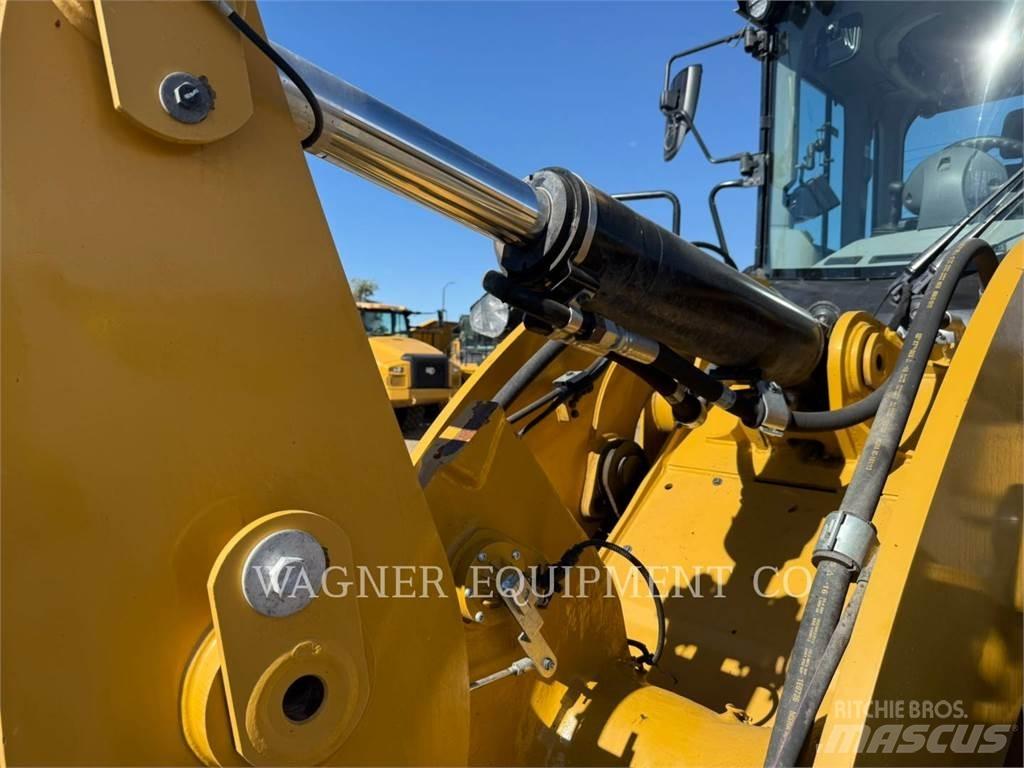 CAT 930M Hjullastere