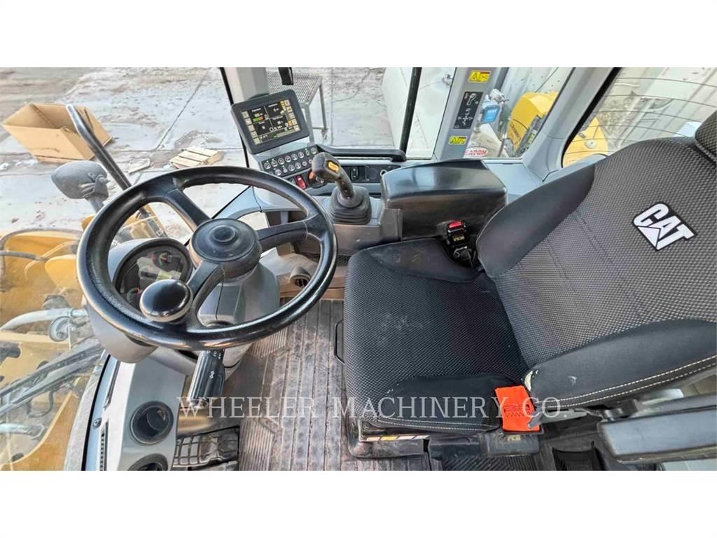 CAT 930M QC Hjullastere