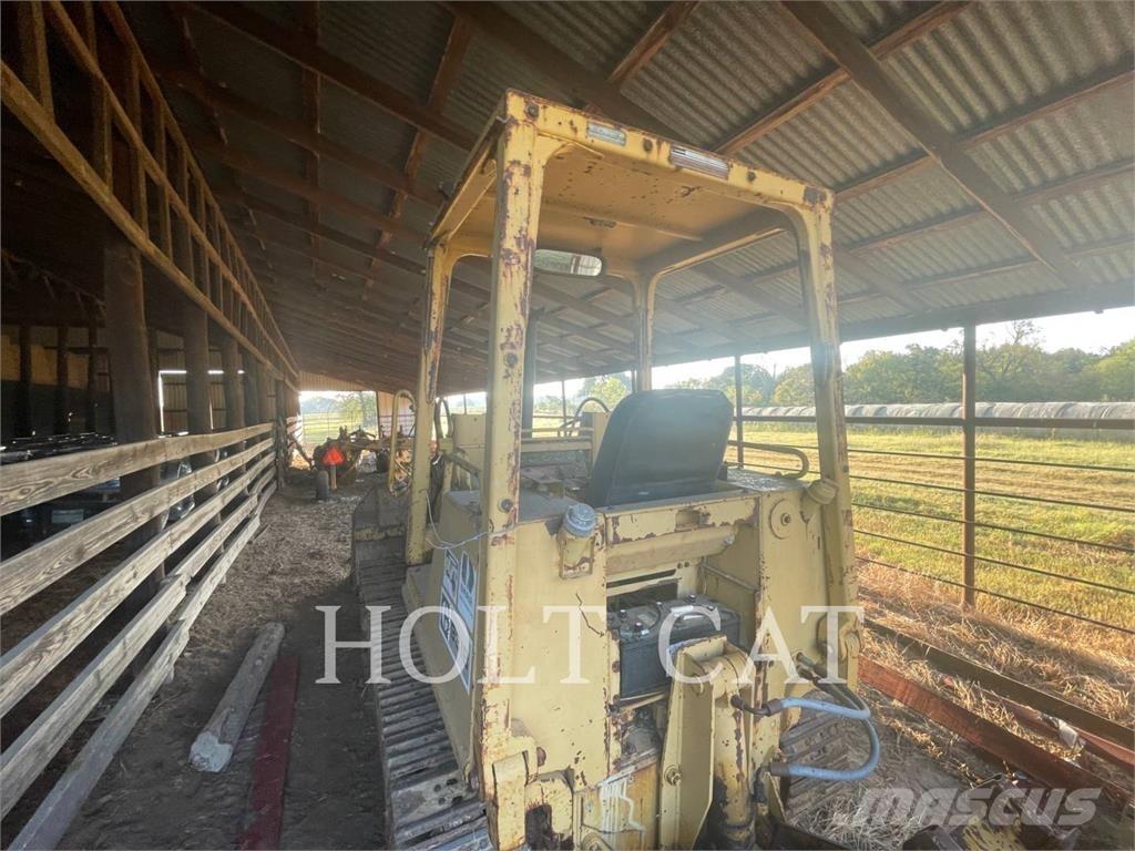 CAT 931B Beltelastere