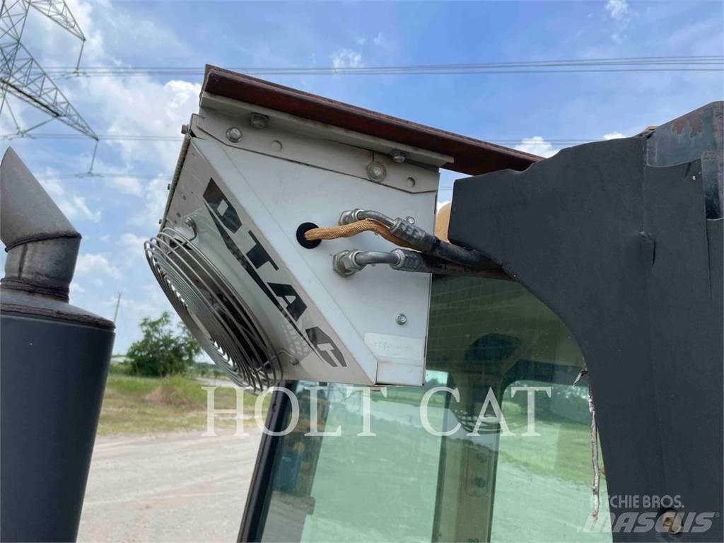 CAT 953C Beltelastere