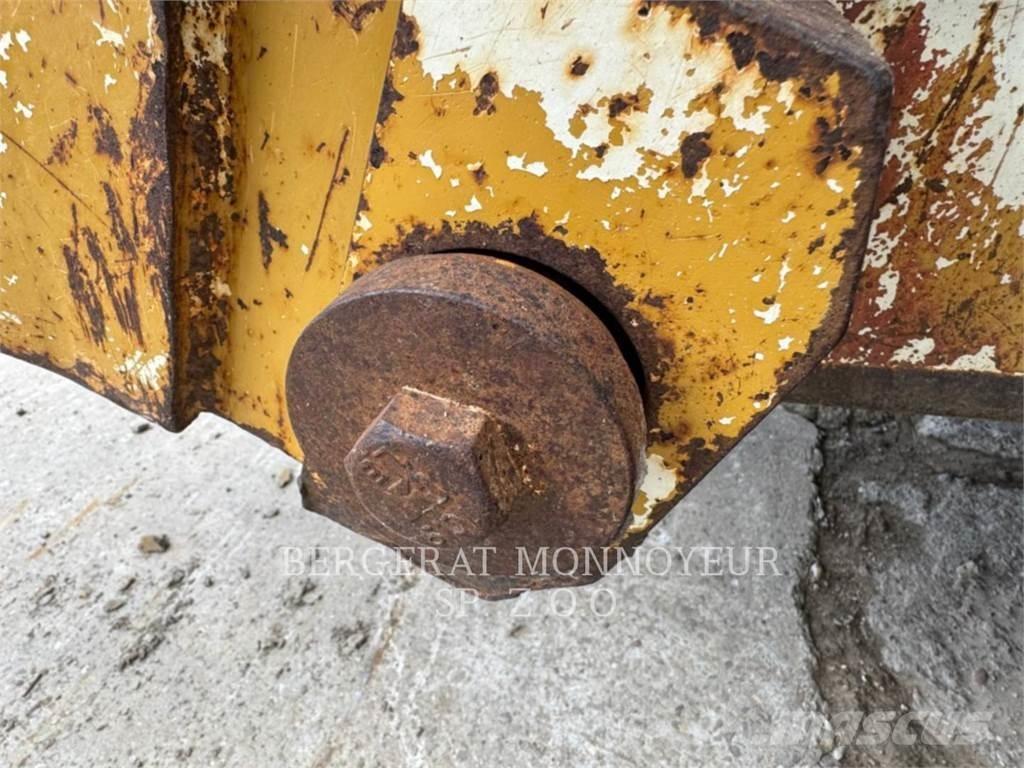 CAT 963C Beltelastere
