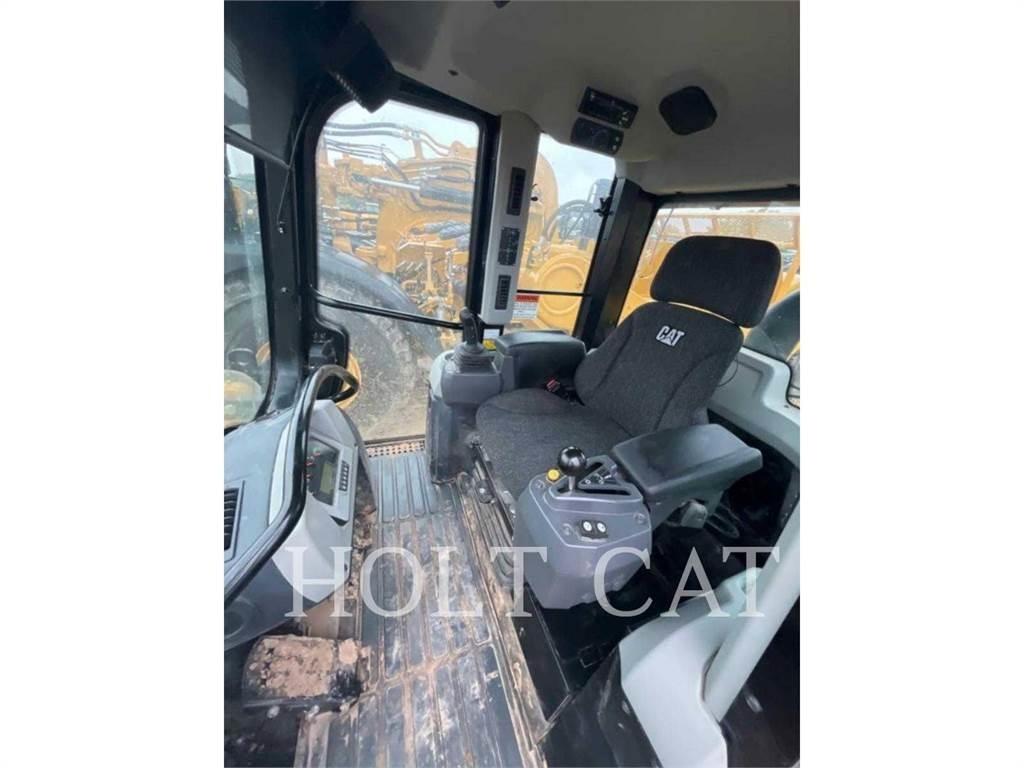 CAT 963K Beltelastere