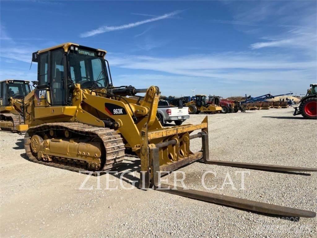 CAT 963K Beltelastere