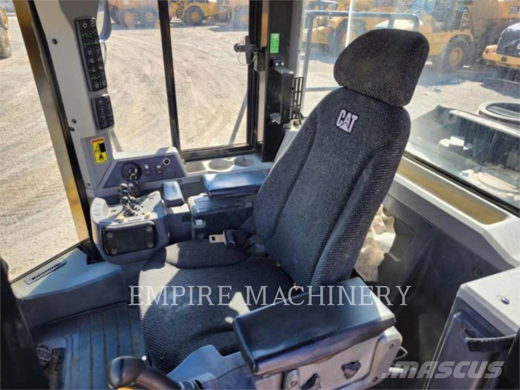 CAT 966K Hjullastere