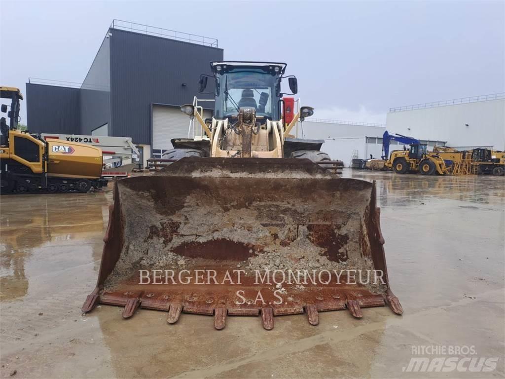 CAT 966M Hjullastere
