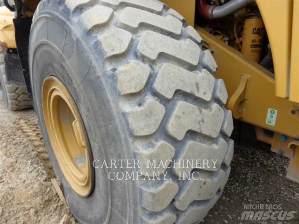 CAT 966M Hjullastere
