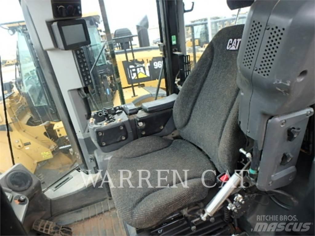 CAT 966M Hjullastere