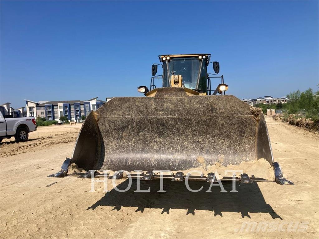 CAT 966M Hjullastere