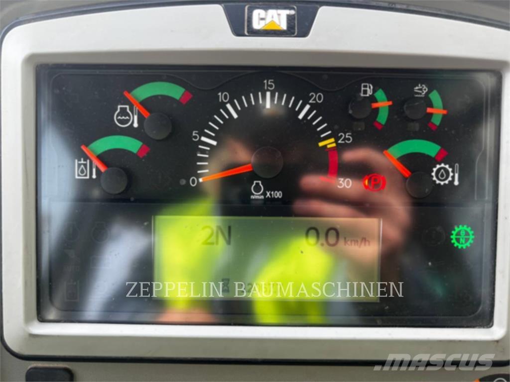 CAT 972M Hjullastere