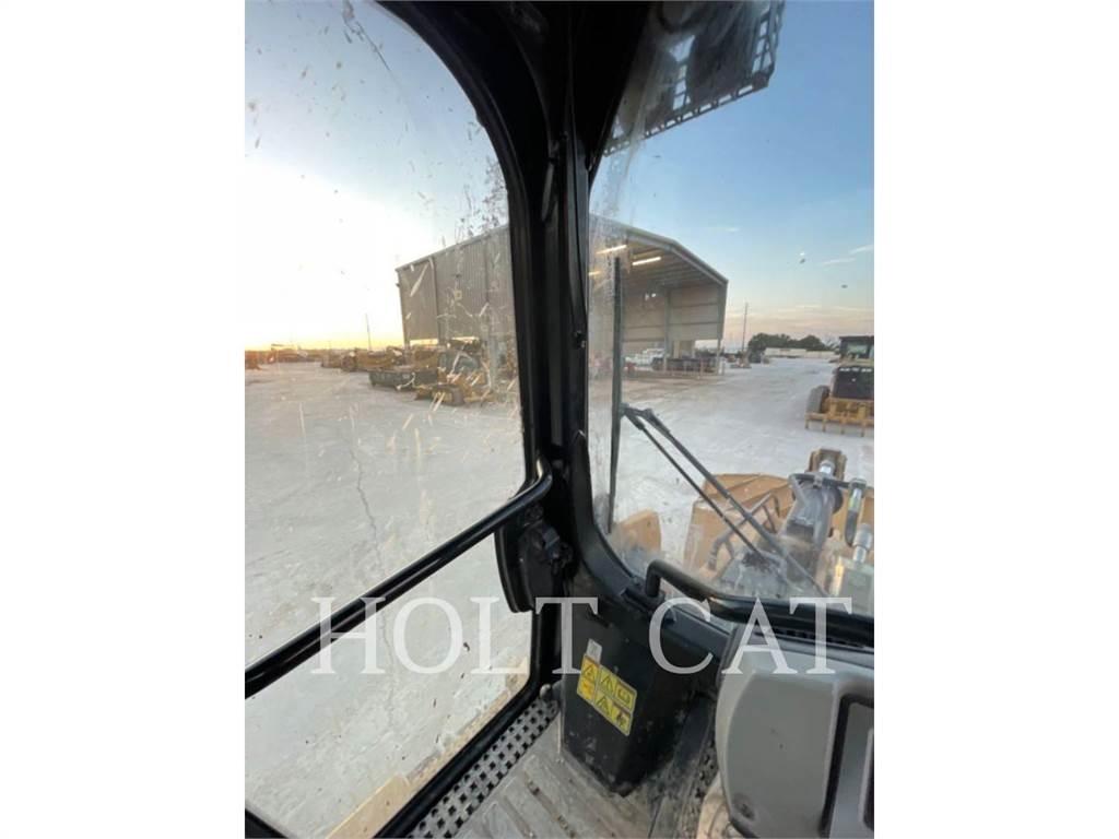 CAT 973K Beltelastere