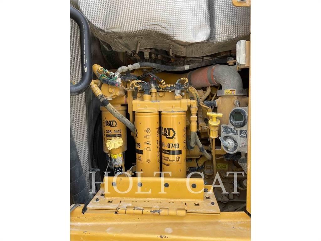 CAT 973K Beltelastere