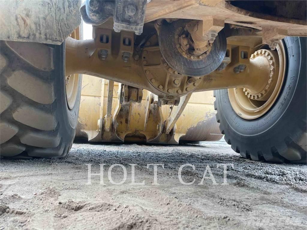 CAT 982M Hjullastere