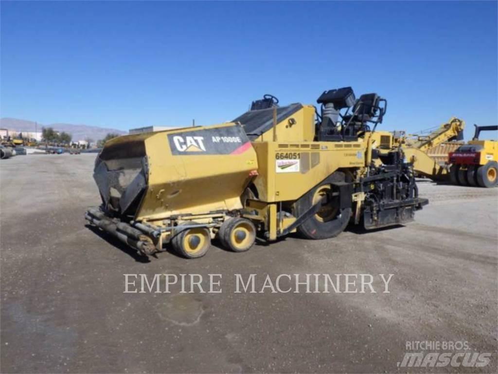 CAT AP1000E Asfaltutleggere