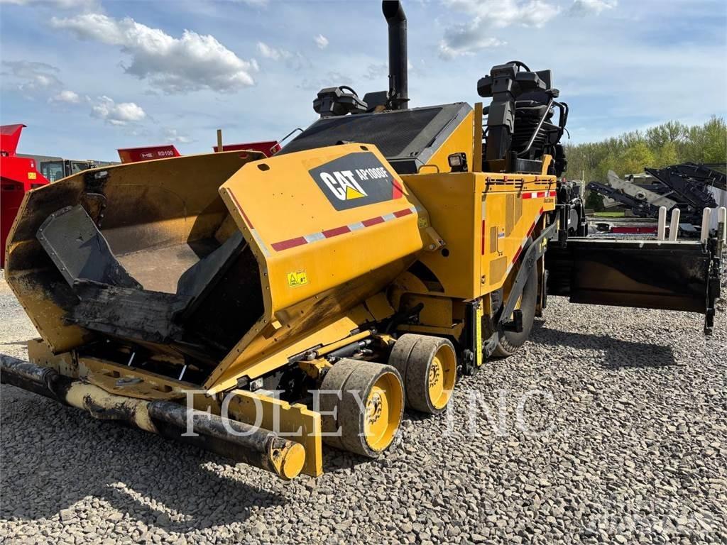 CAT AP1000F Asfaltutleggere