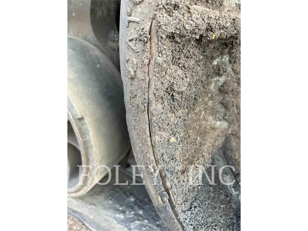 CAT AP1055B Asfaltutleggere