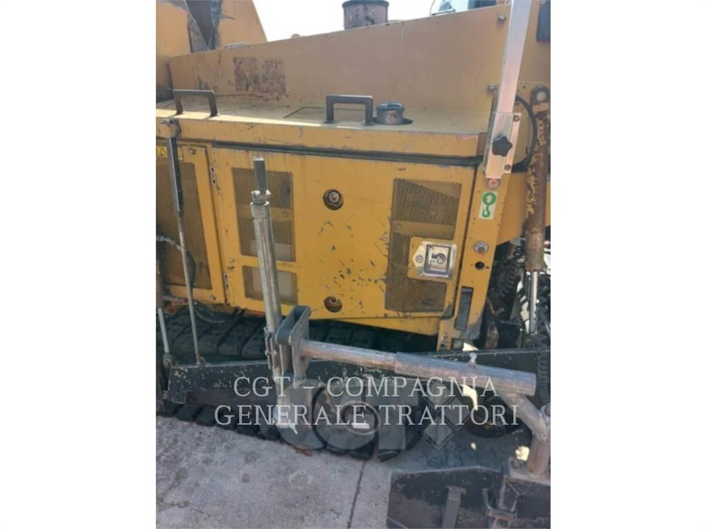 CAT AP255E Asfaltutleggere