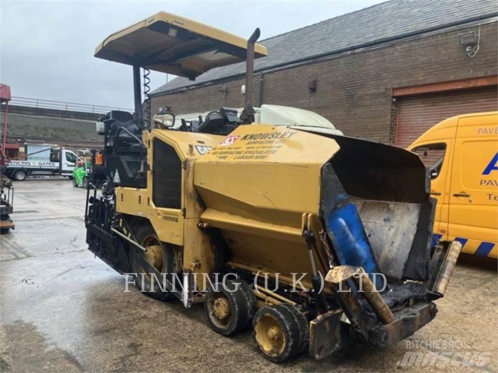 CAT AP300F Asfaltutleggere