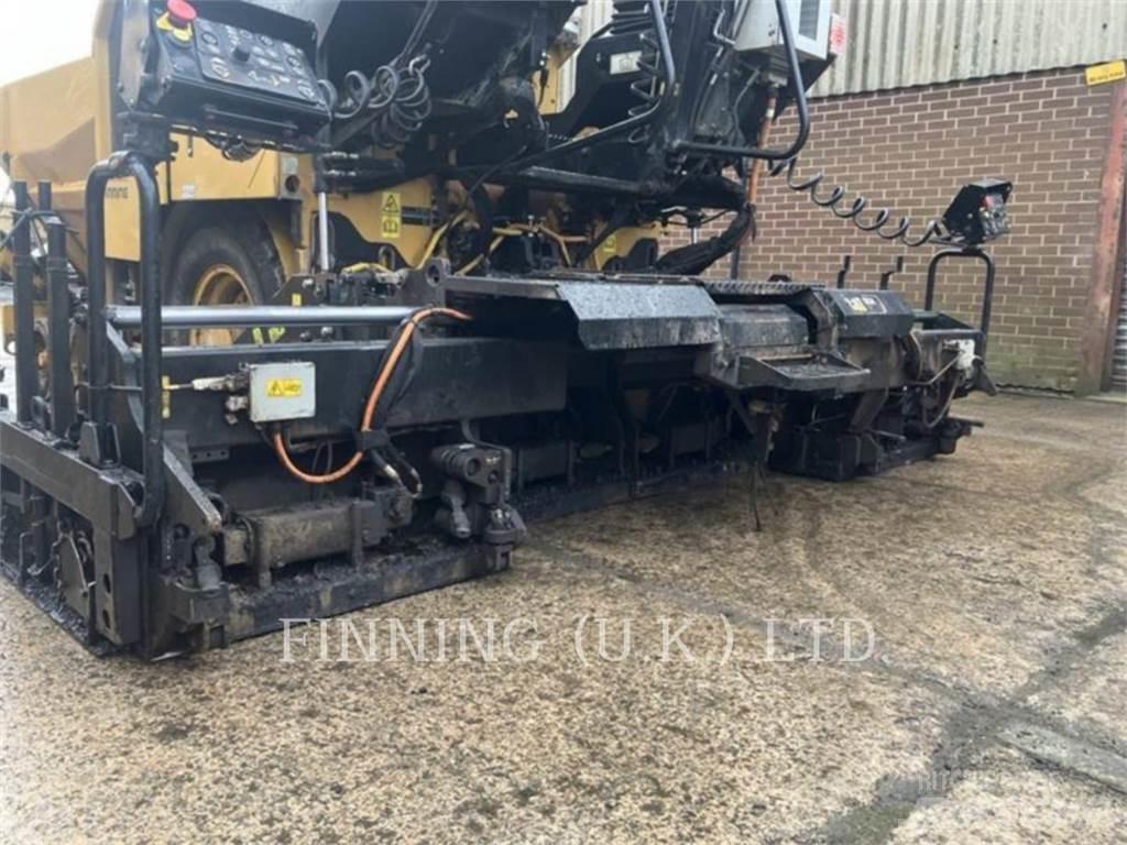 CAT AP300F Asfaltutleggere