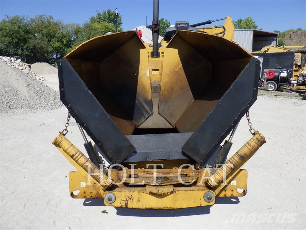 CAT AP355F Asfaltutleggere