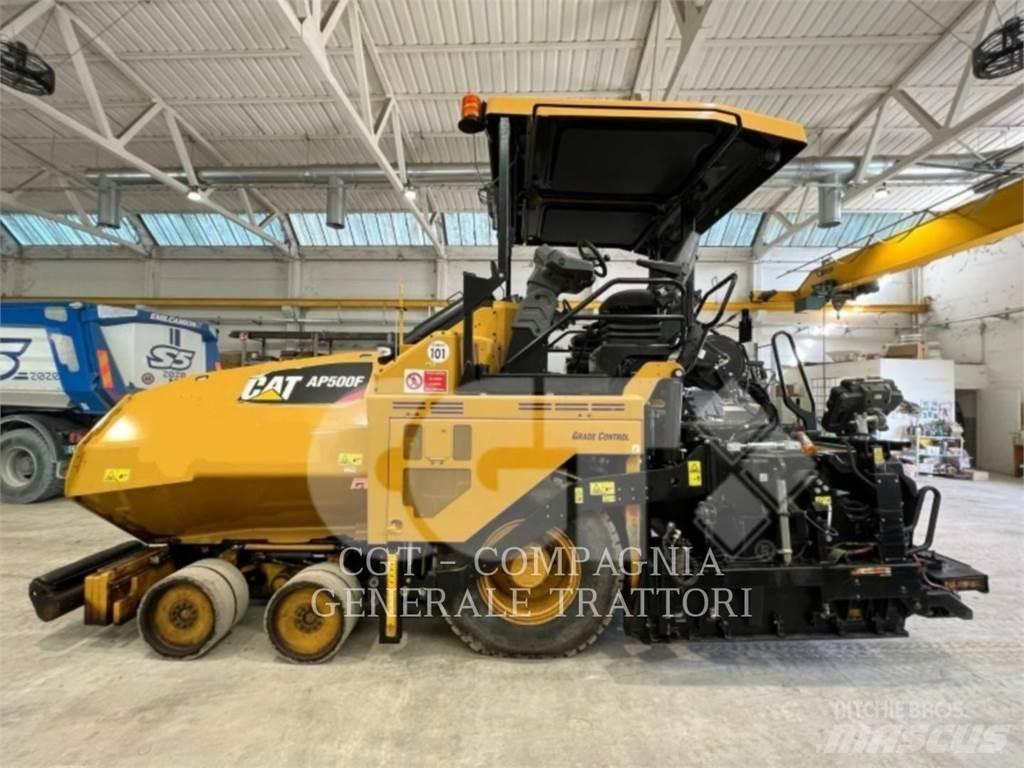 CAT AP500F Asfaltutleggere
