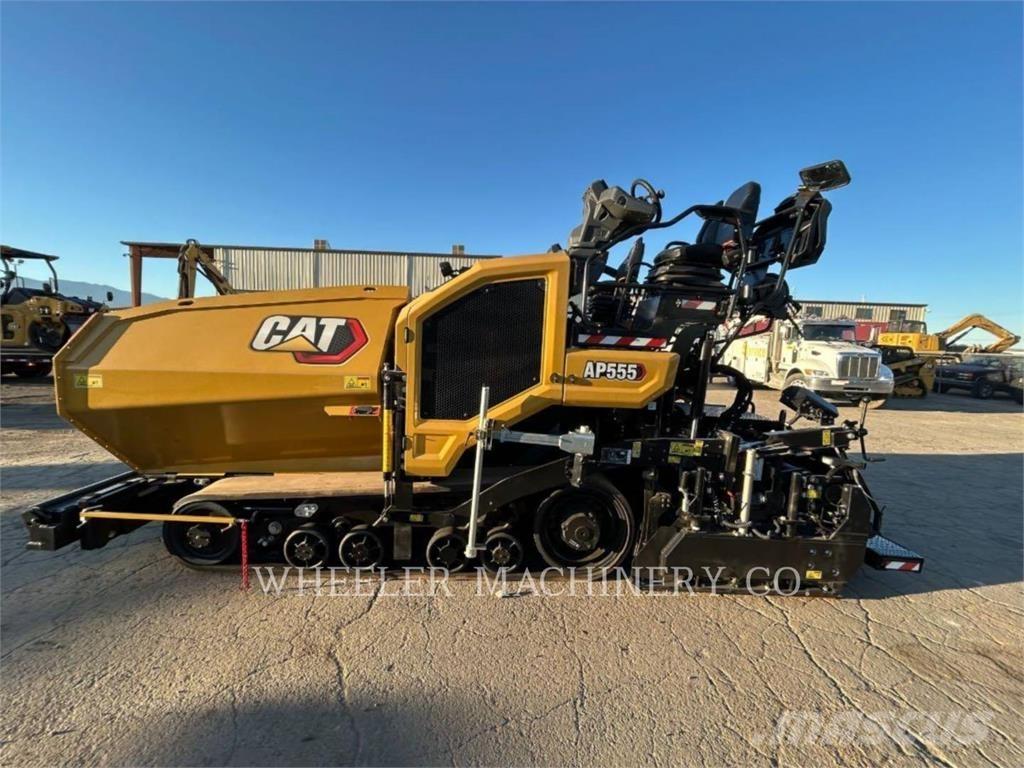 CAT AP555 Asfaltutleggere