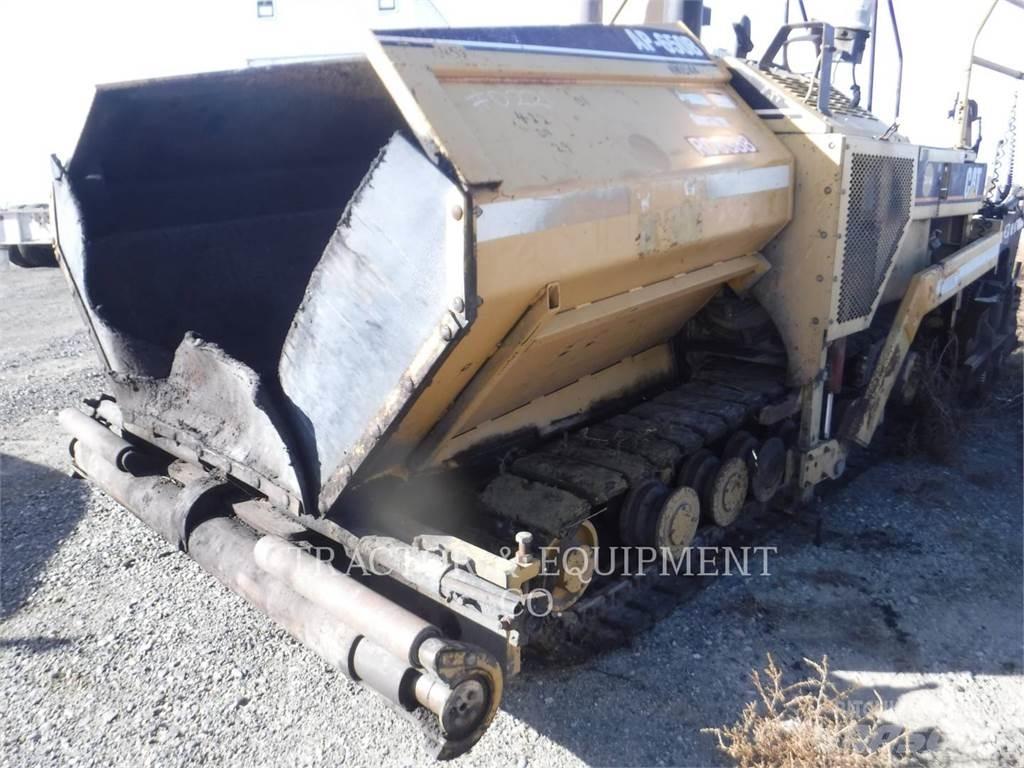 CAT AP650B Asfaltutleggere