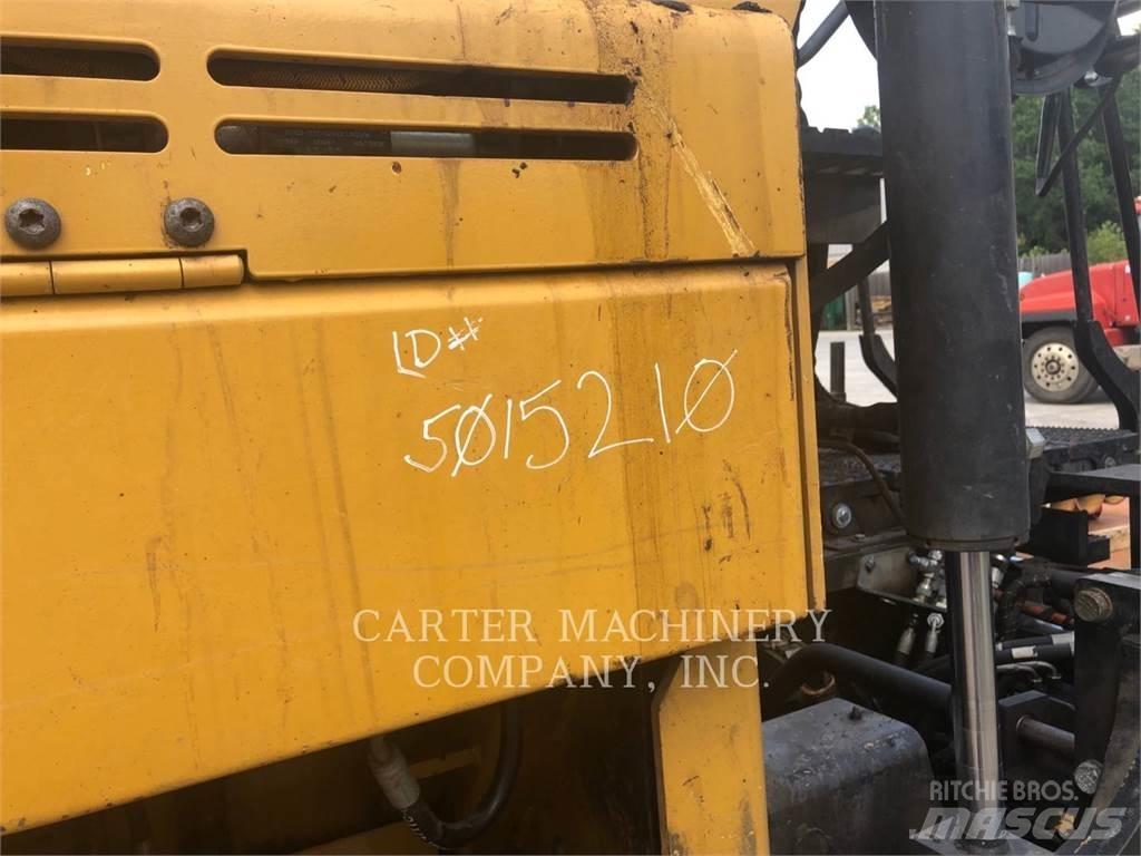 CAT AP655F Asfaltutleggere