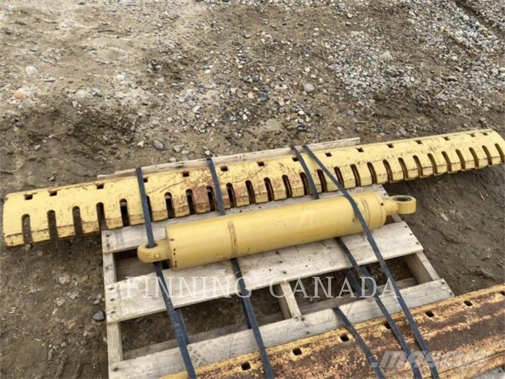 CAT ATTACHMENTS 14M Snøfresere