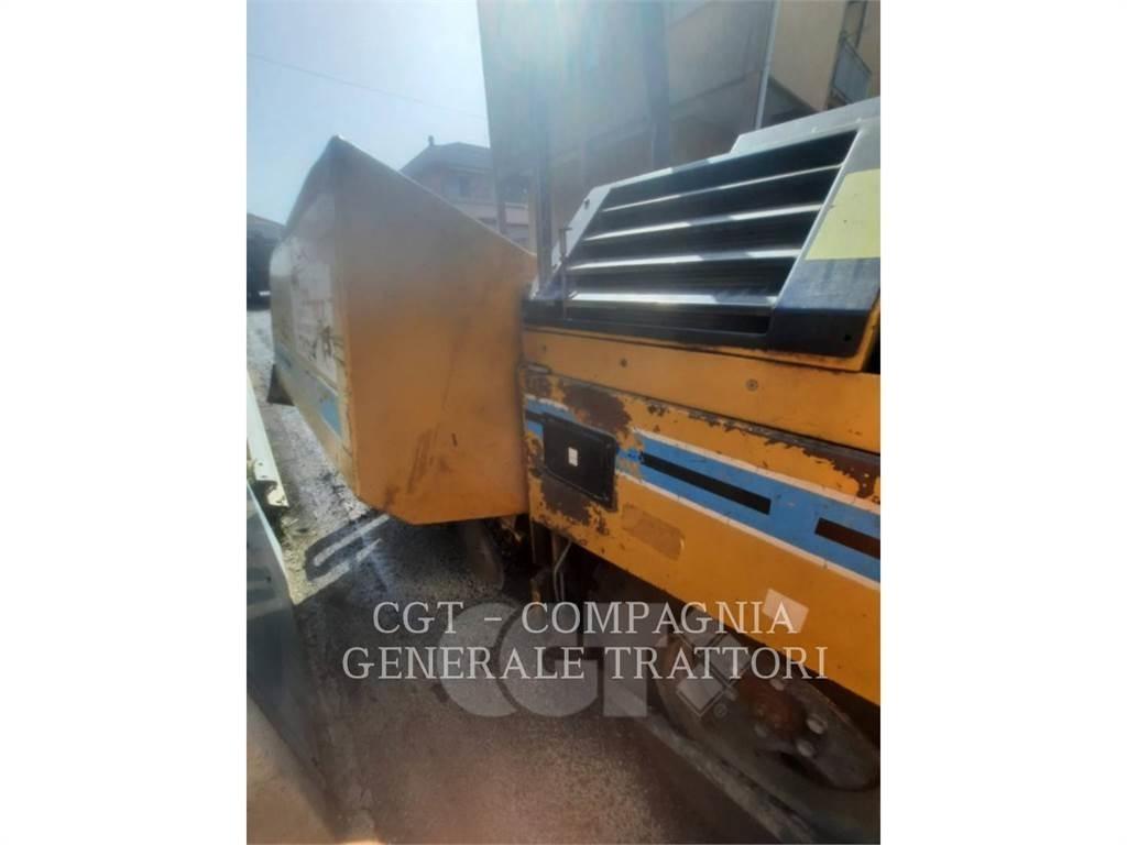 CAT BB730 Asfaltutleggere