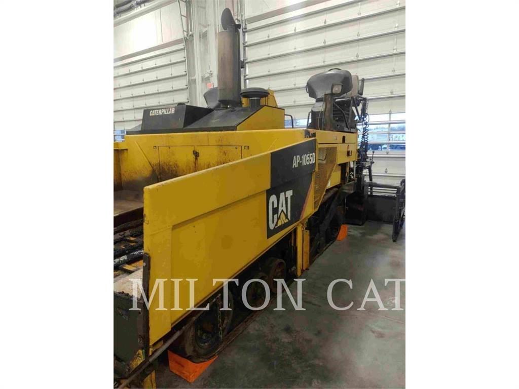 CAT BG-2455D Asfaltutleggere
