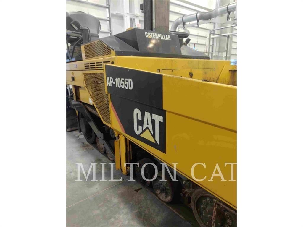 CAT BG-2455D Asfaltutleggere