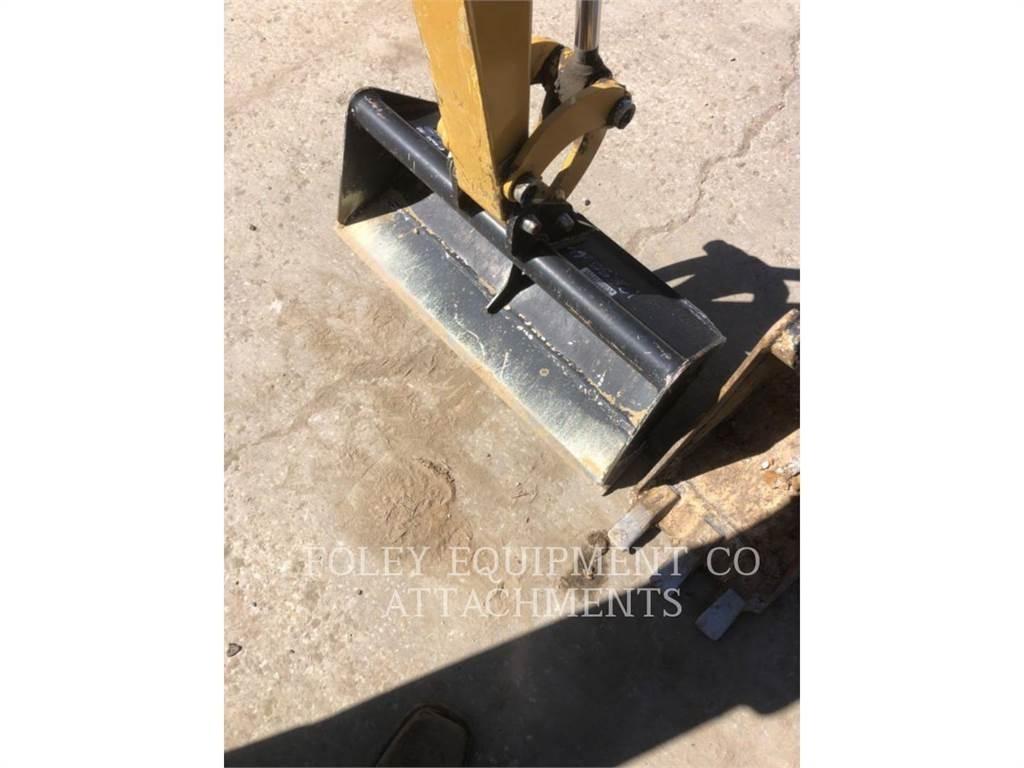 CAT BK300P28 Beltegraver