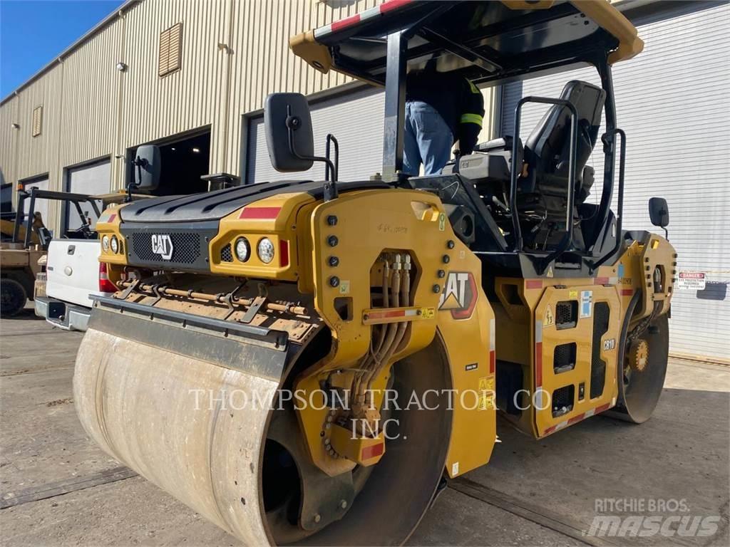 CAT CB 10 Tandem Valser
