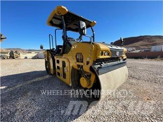 CAT CB10 Tandem Valser