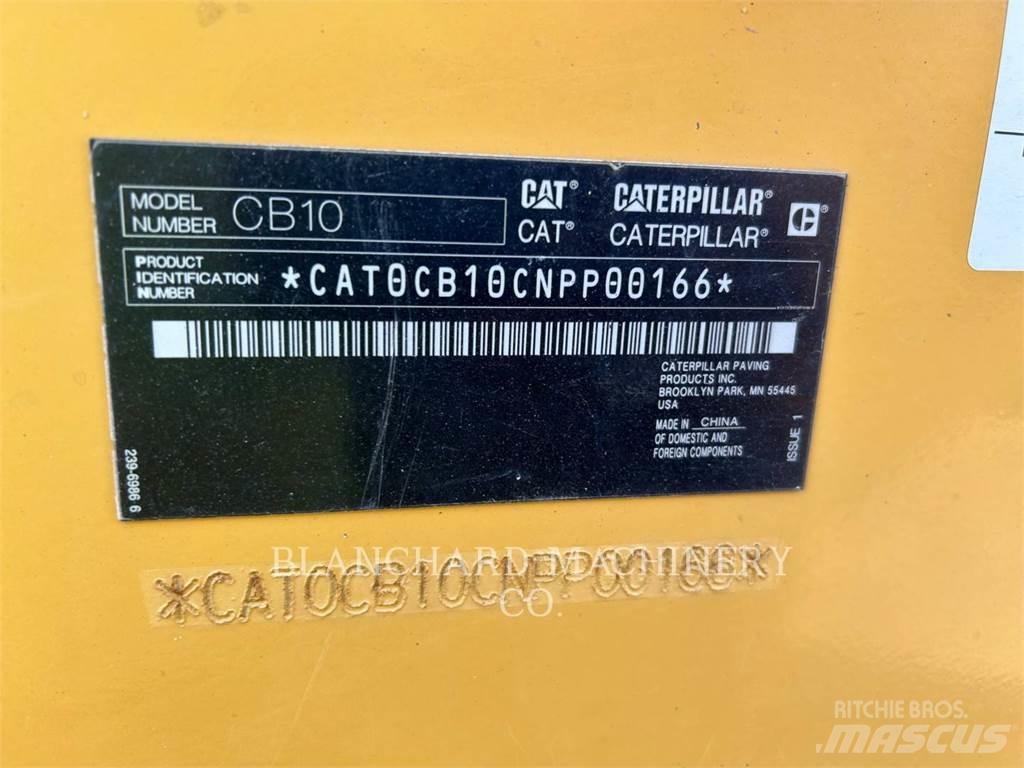CAT CB10 Tandem Valser