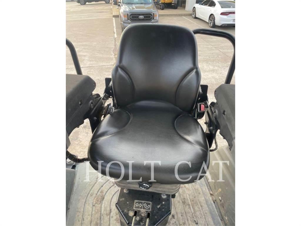 CAT CB13 Valsetog