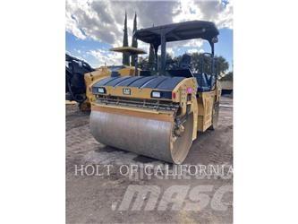 CAT CB13 Tandem Valser